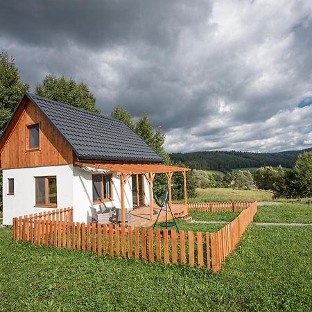 Pastelova Krova - Domki W Bieszczadach Ustrzyki Dolne Exterior photo
