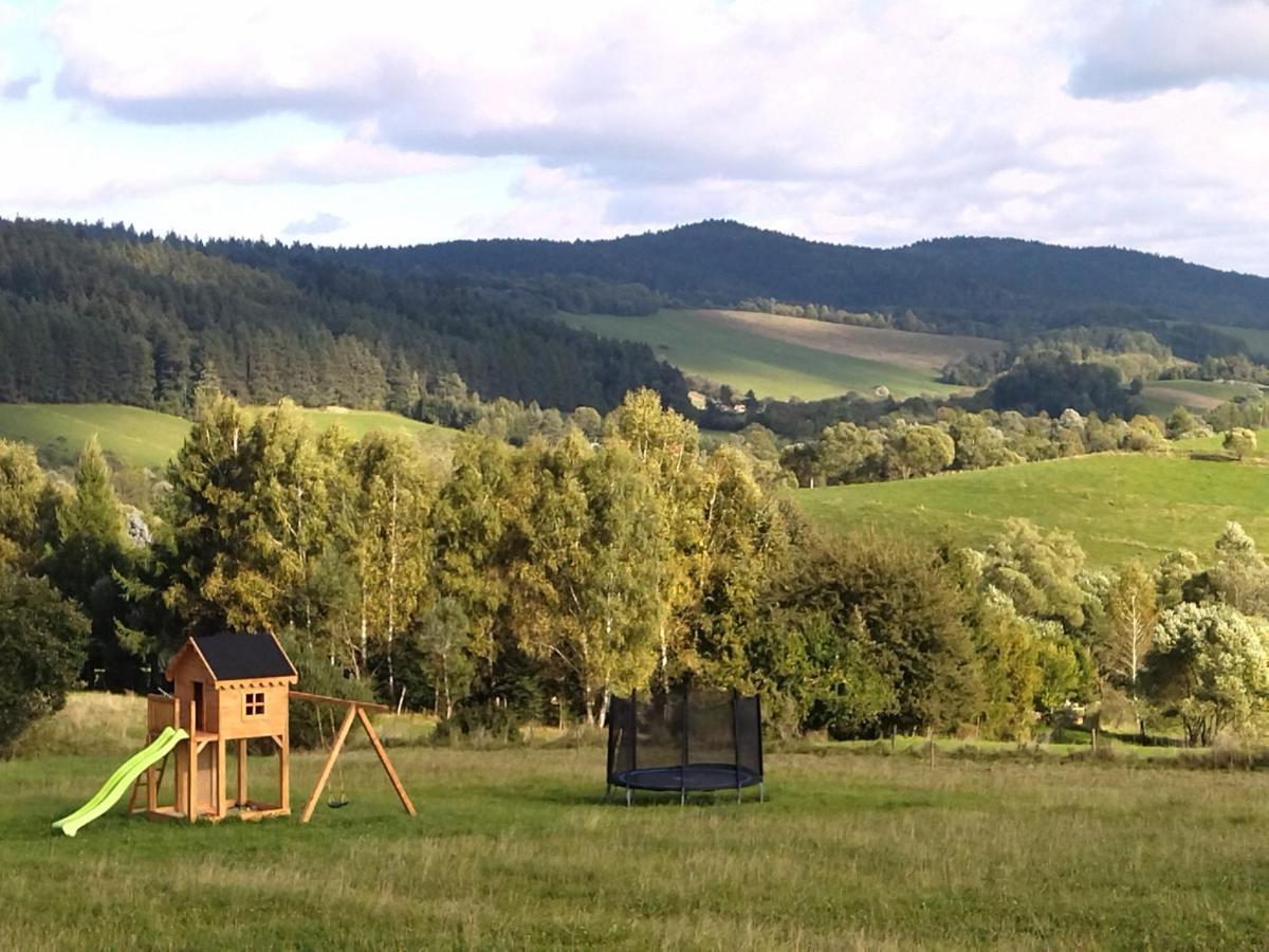 Pastelova Krova - Domki W Bieszczadach Ustrzyki Dolne Exterior photo