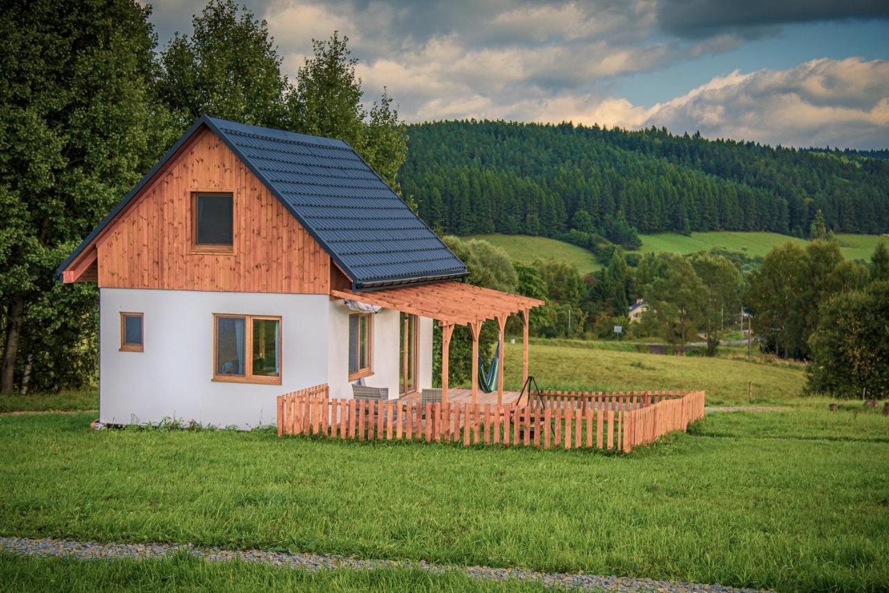 Pastelova Krova - Domki W Bieszczadach Ustrzyki Dolne Exterior photo